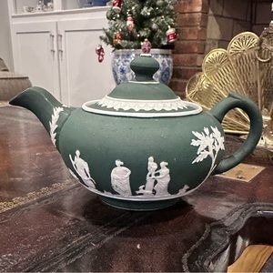 Wedgwood Sage Teapot
